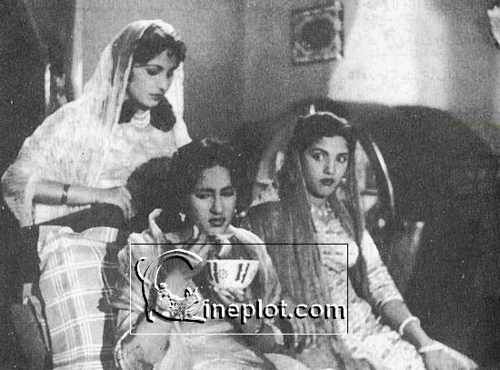 Shamim Ara in Hamraaz (1967)