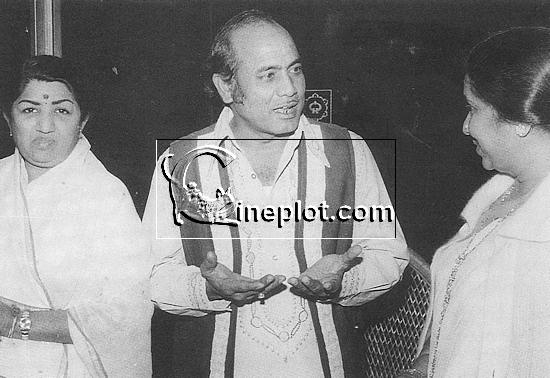 Lata Mangeshkar with Mehdi Hassan and Asha Bhosle