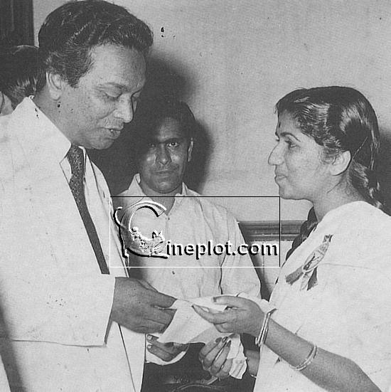 His song at her finger-tips: Naushad with Lata