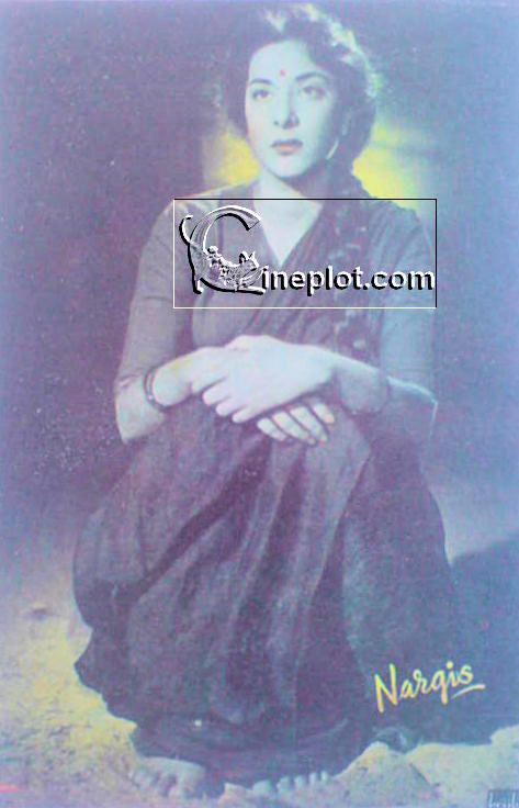 Nargis - Rare Postcard